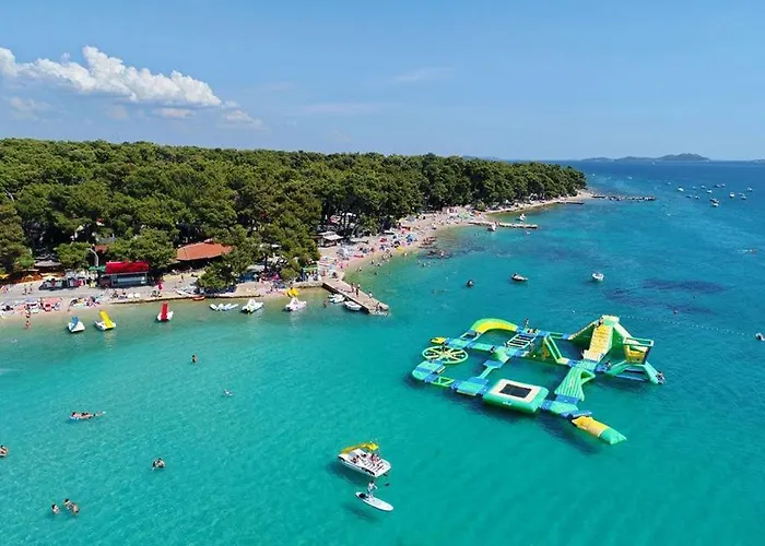 Mobil Stella Kemping